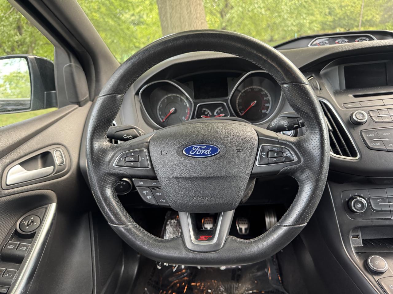 Ford Focus ST Hatch 2017