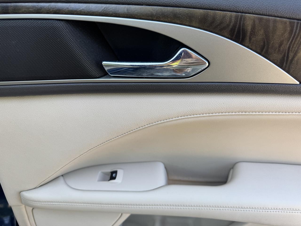 Lincoln MKZ Reserve AWD 2017