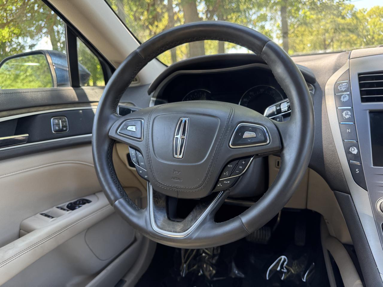 Lincoln MKZ Reserve AWD 2017