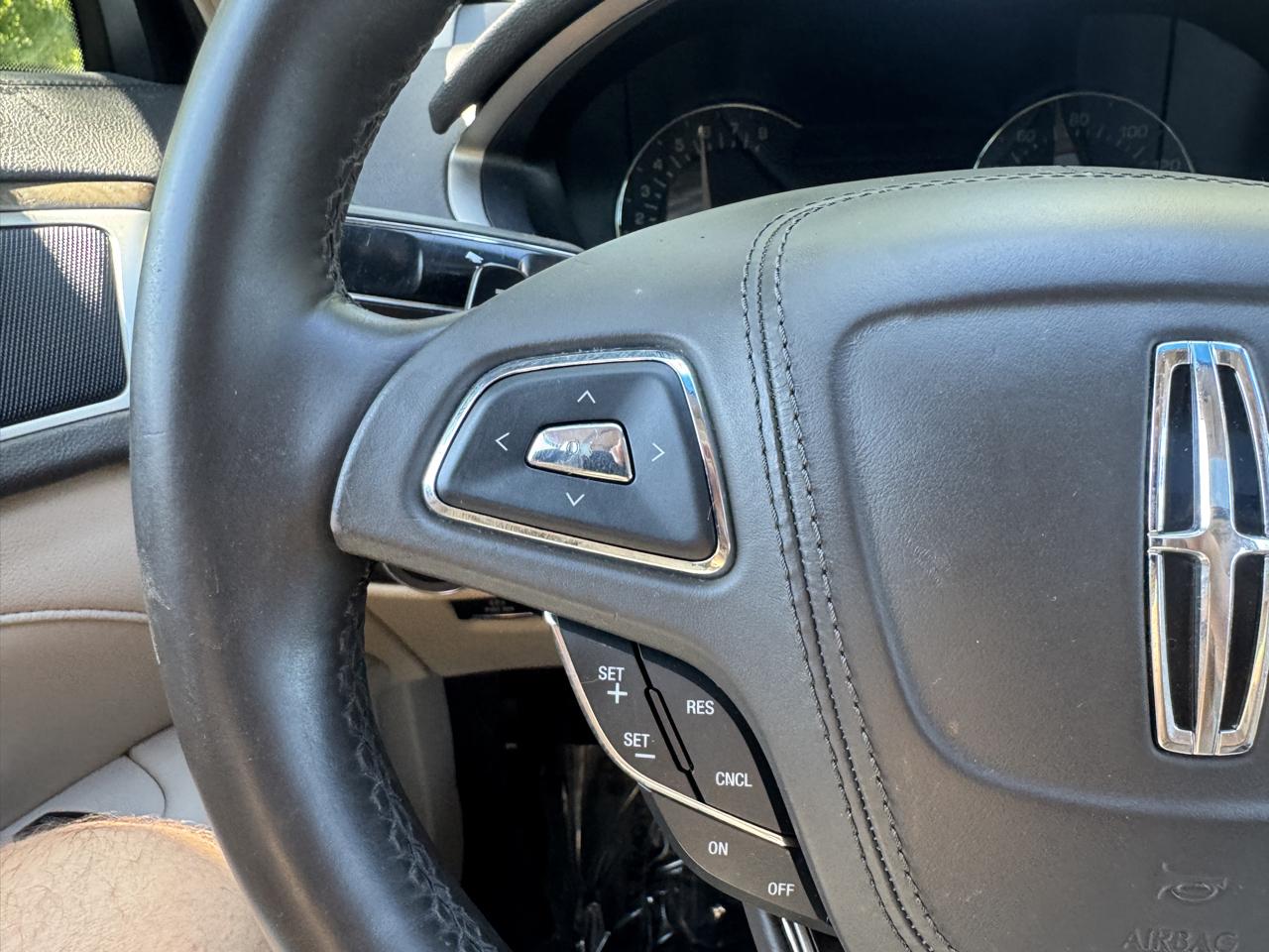 Lincoln MKZ Reserve AWD 2017