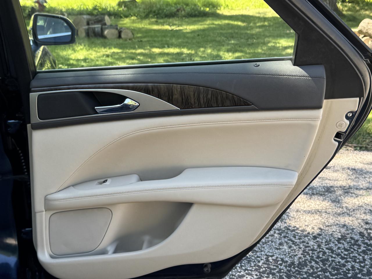 Lincoln MKZ Reserve AWD 2017