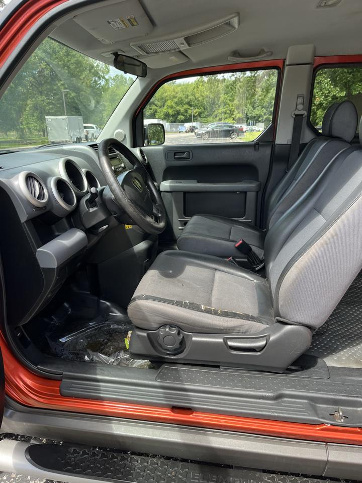 Honda Element EX 2WD AT 2004