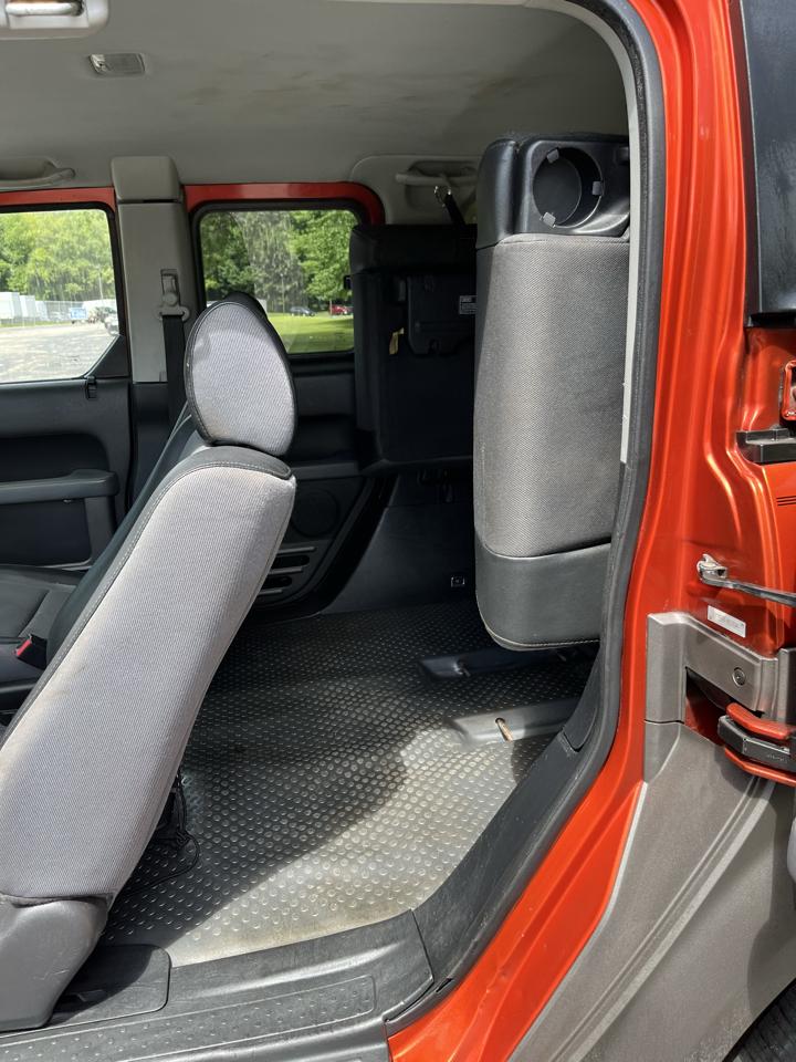 Honda Element EX 2WD AT 2004