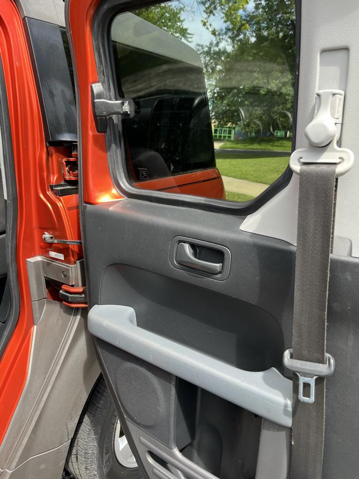 Honda Element EX 2WD AT 2004