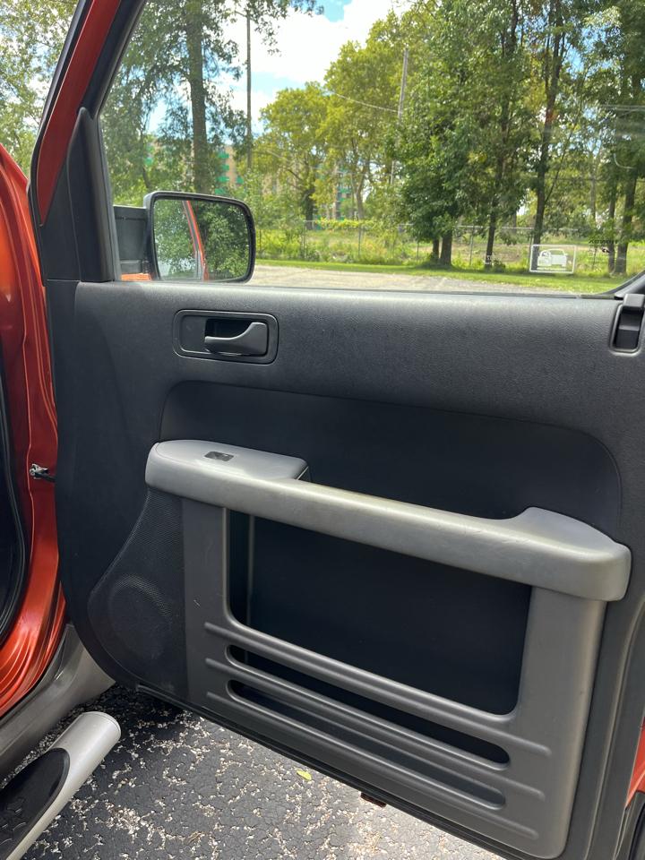 Honda Element EX 2WD AT 2004