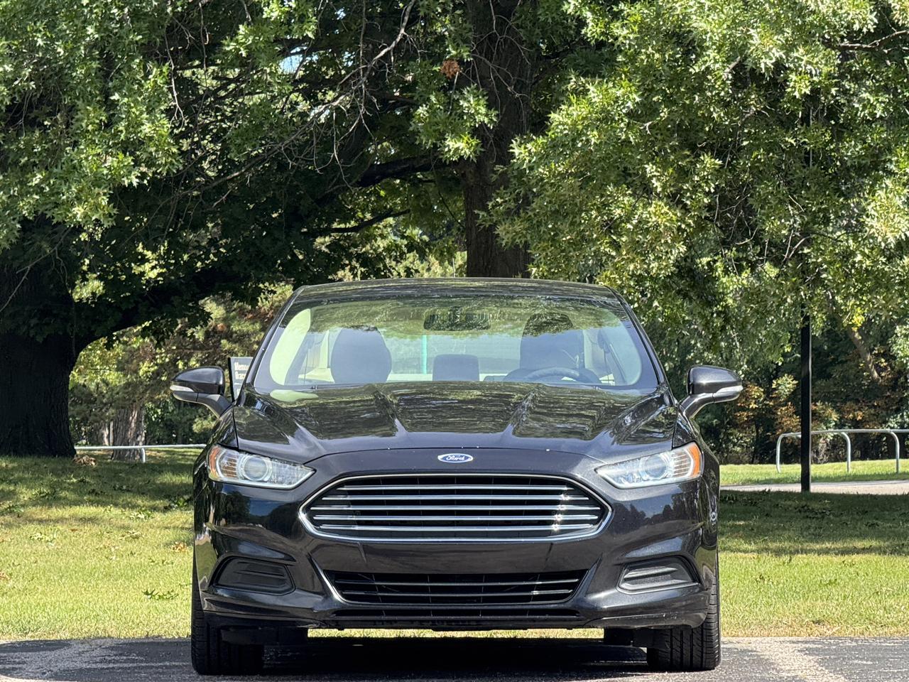 Ford Fusion photo 12
