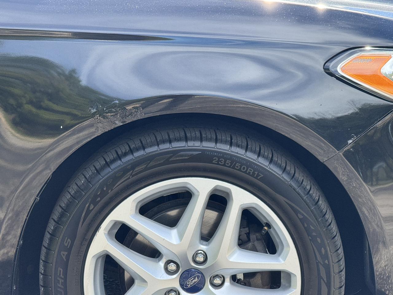 Ford Fusion photo 21