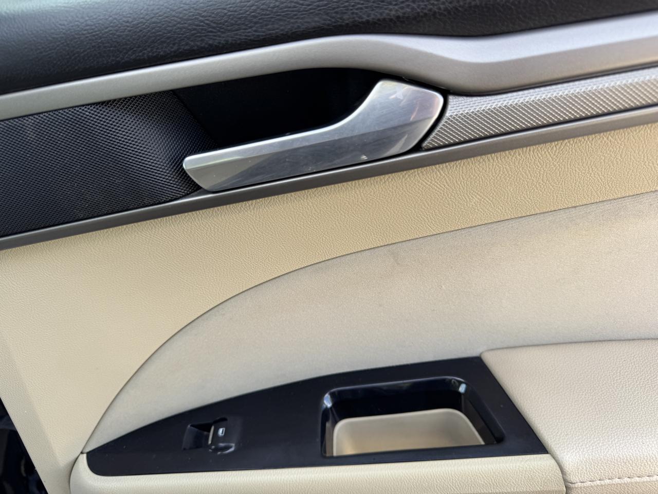 Ford Fusion photo 41