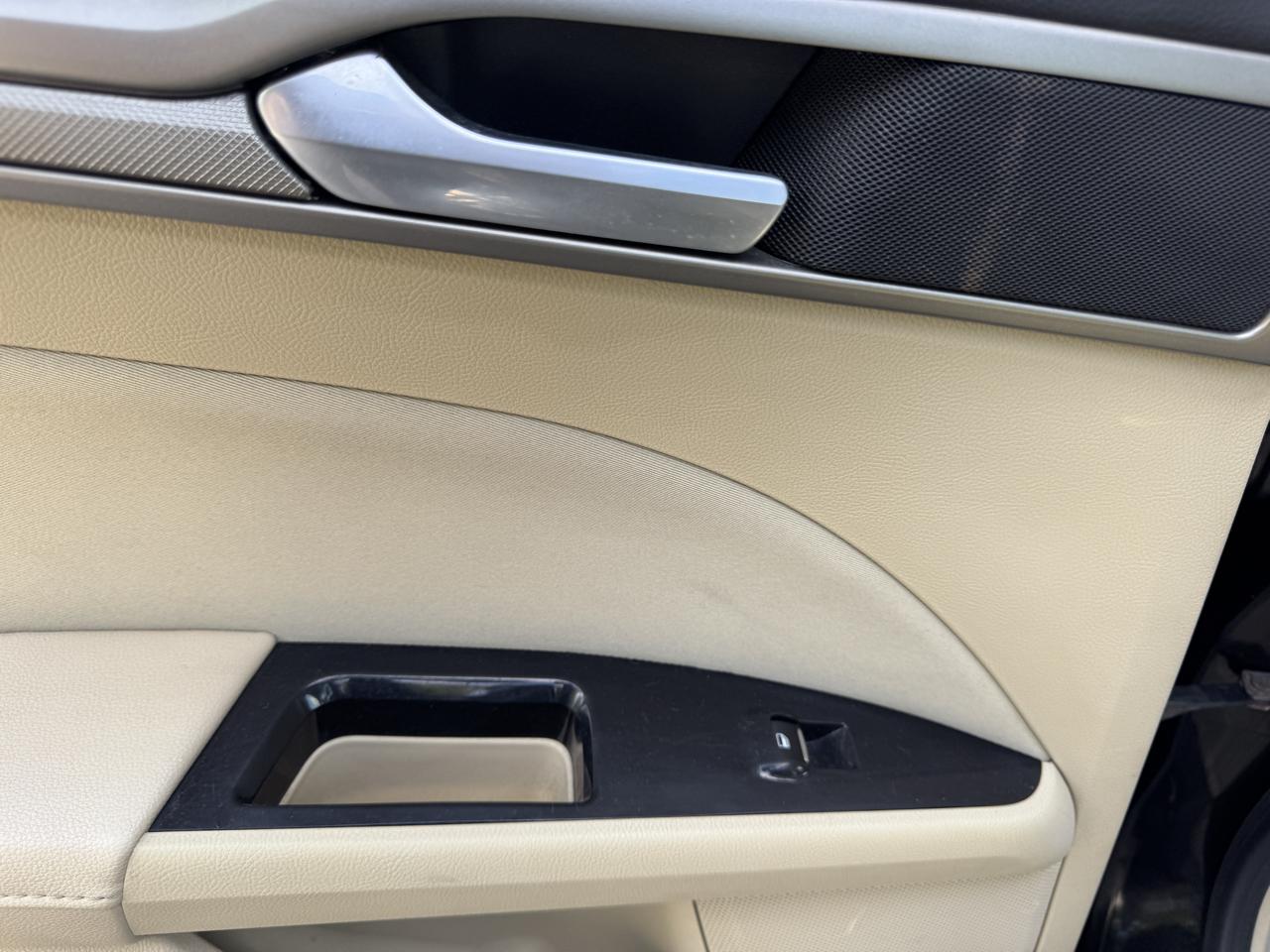 Ford Fusion photo 45