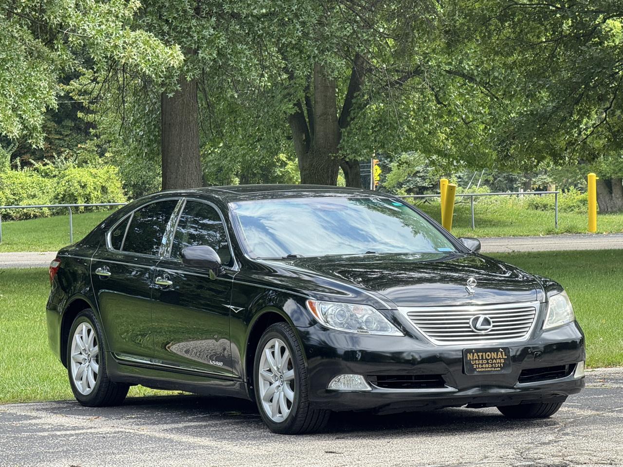 Lexus LS 460 Luxury Sedan AWD 2009