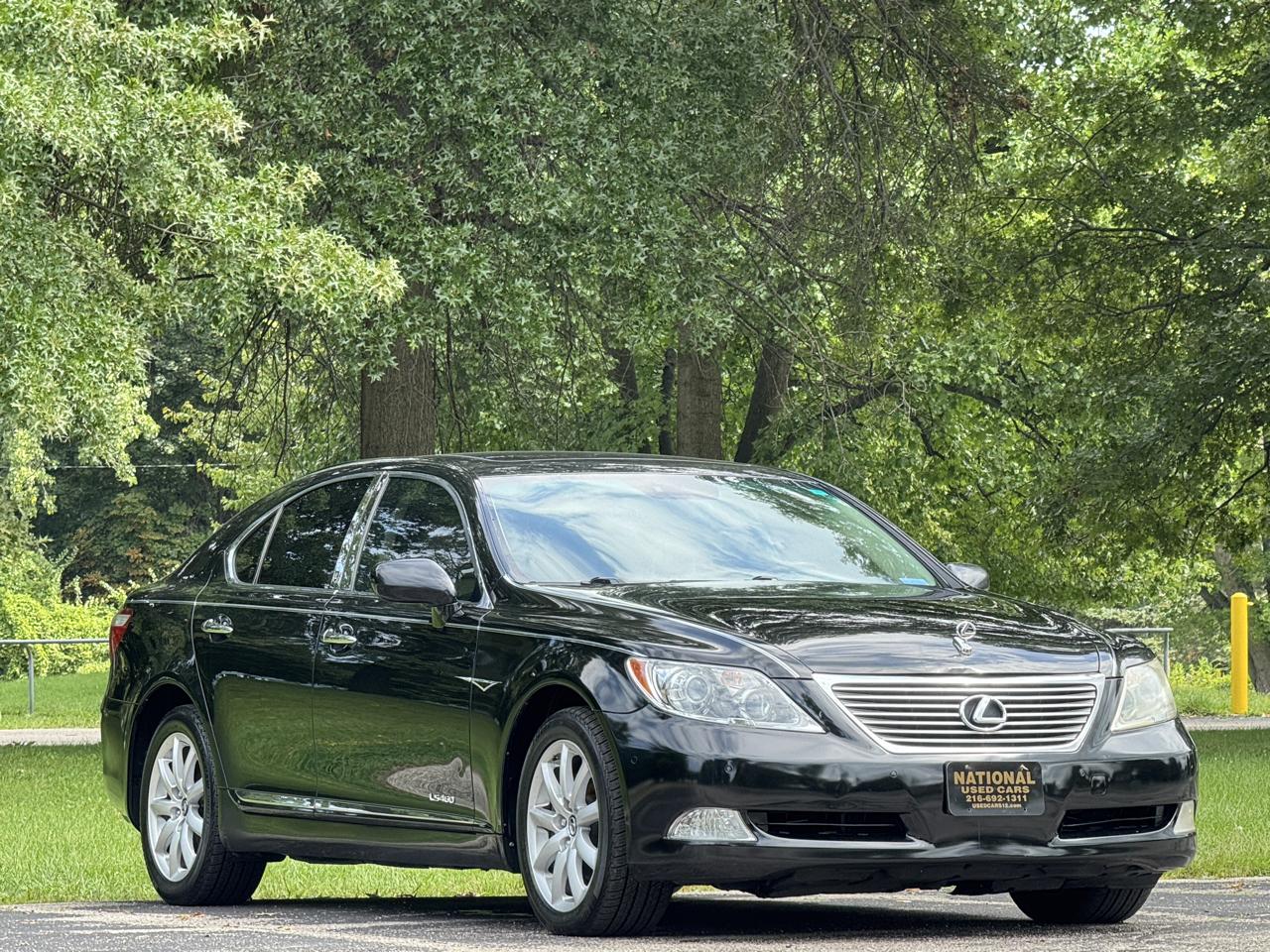 Lexus LS 460 Luxury Sedan AWD 2009