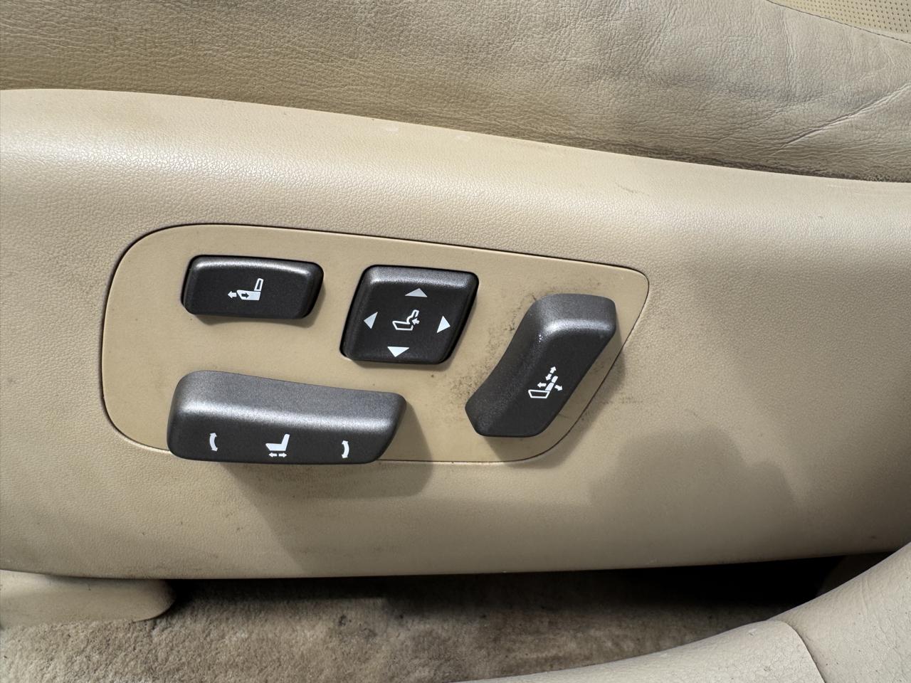 Lexus LS 460 Luxury Sedan AWD 2009