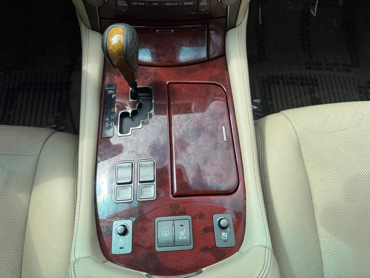 Lexus LS 460 Luxury Sedan AWD 2009