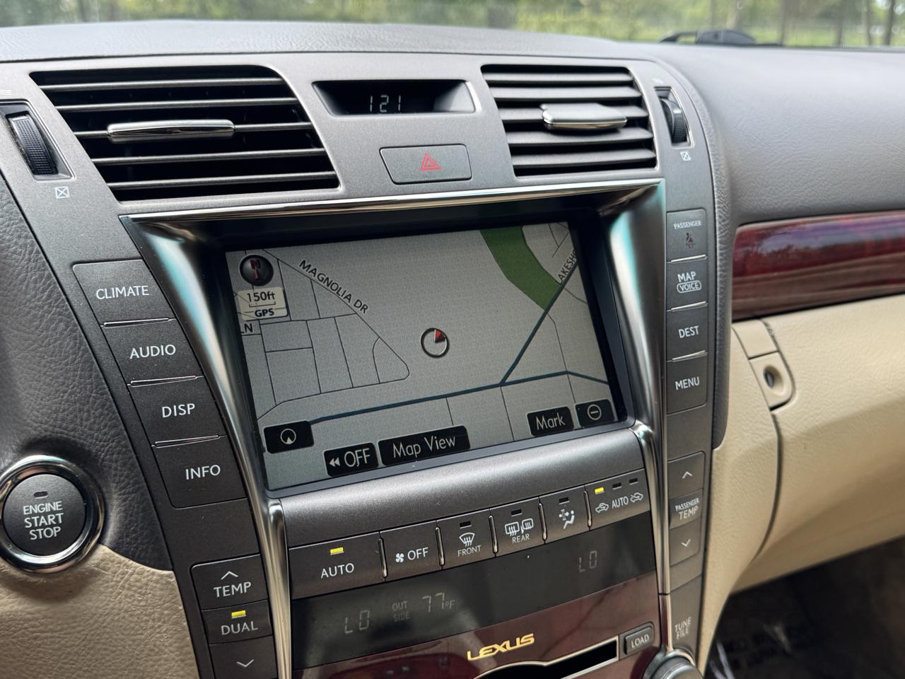 Lexus LS 460 Luxury Sedan AWD 2009