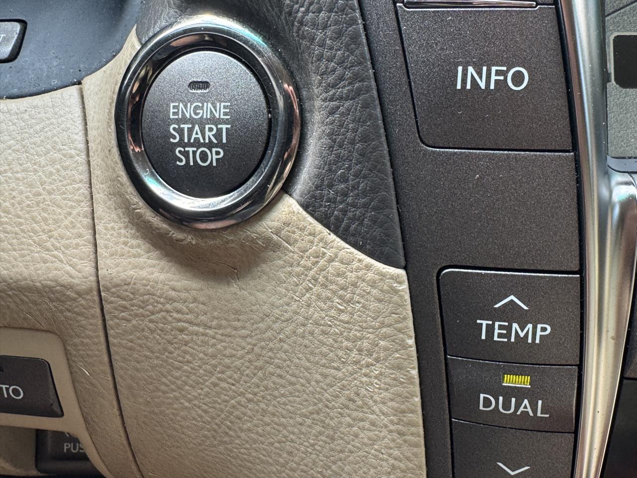Lexus LS 460 Luxury Sedan AWD 2009