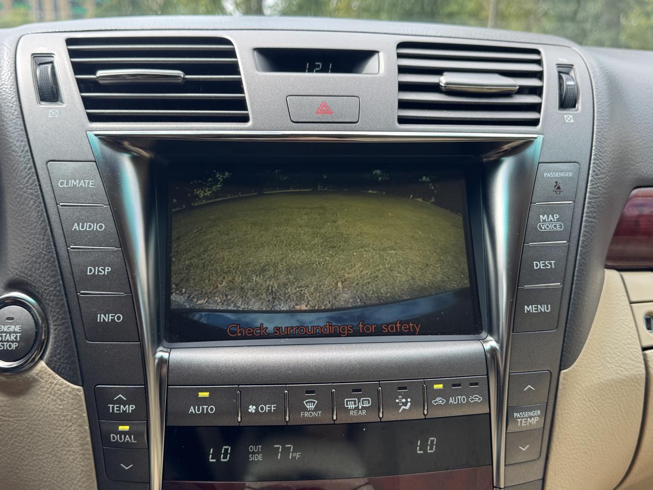 Lexus LS 460 Luxury Sedan AWD 2009