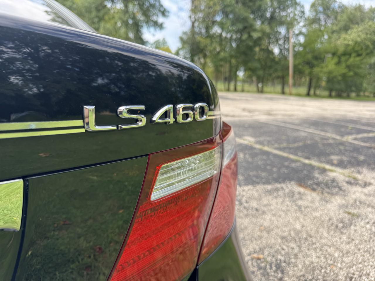 Lexus LS 460 Luxury Sedan AWD 2009
