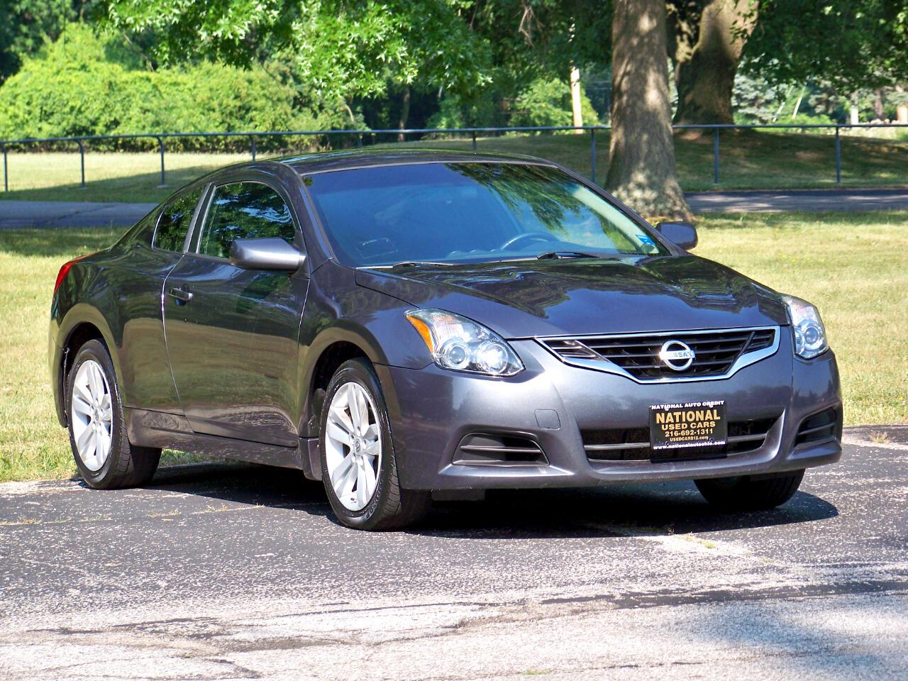 Nissan Altima 2.5 S CVT Coupe 2013