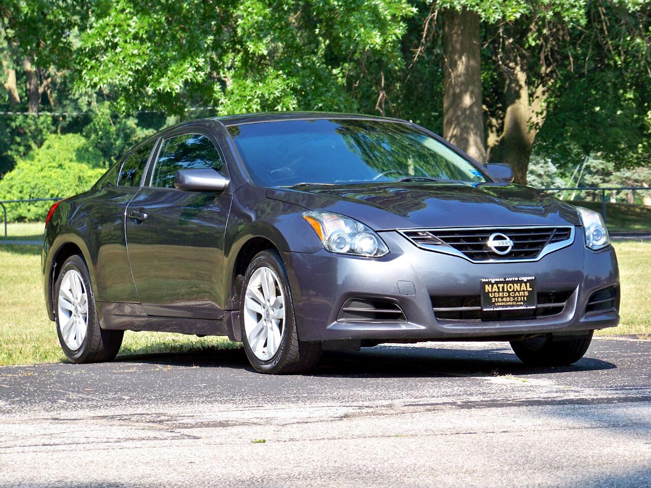Nissan Altima 2.5 S CVT Coupe 2013