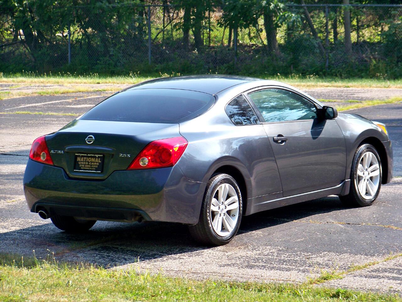 Nissan Altima 2.5 S CVT Coupe 2013