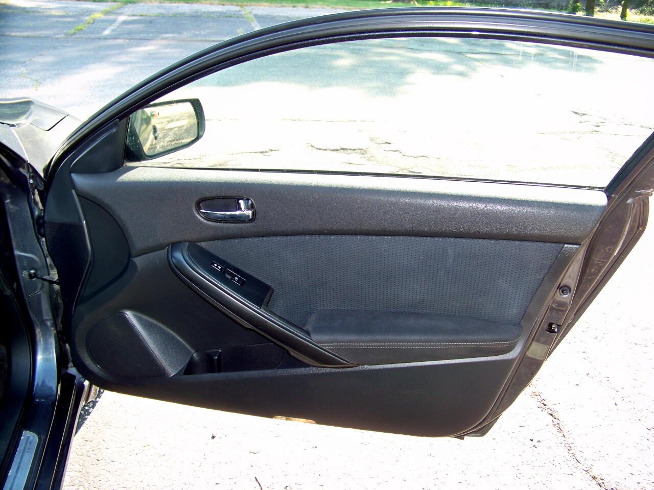 Nissan Altima 2.5 S CVT Coupe 2013