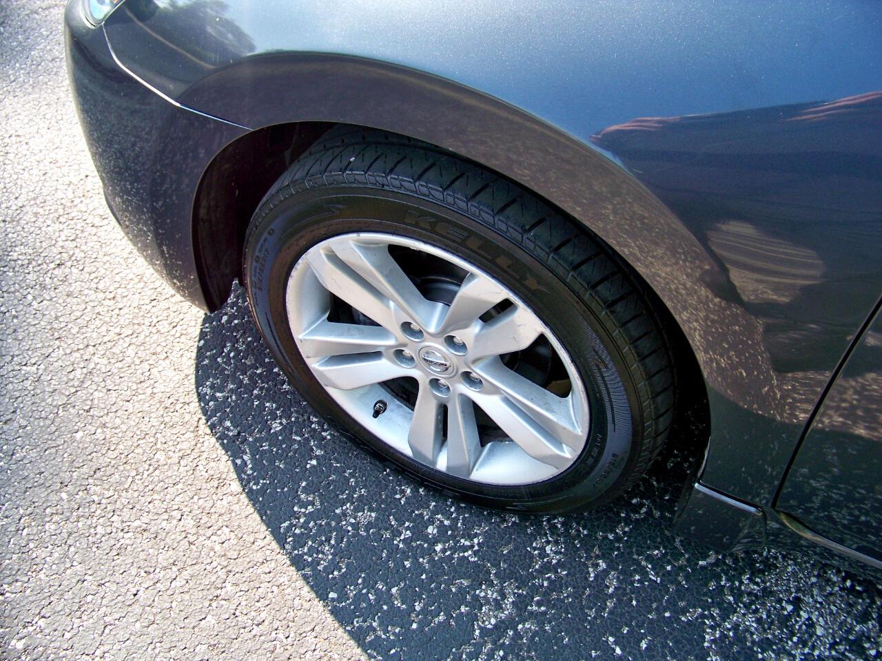 Nissan Altima 2.5 S CVT Coupe 2013