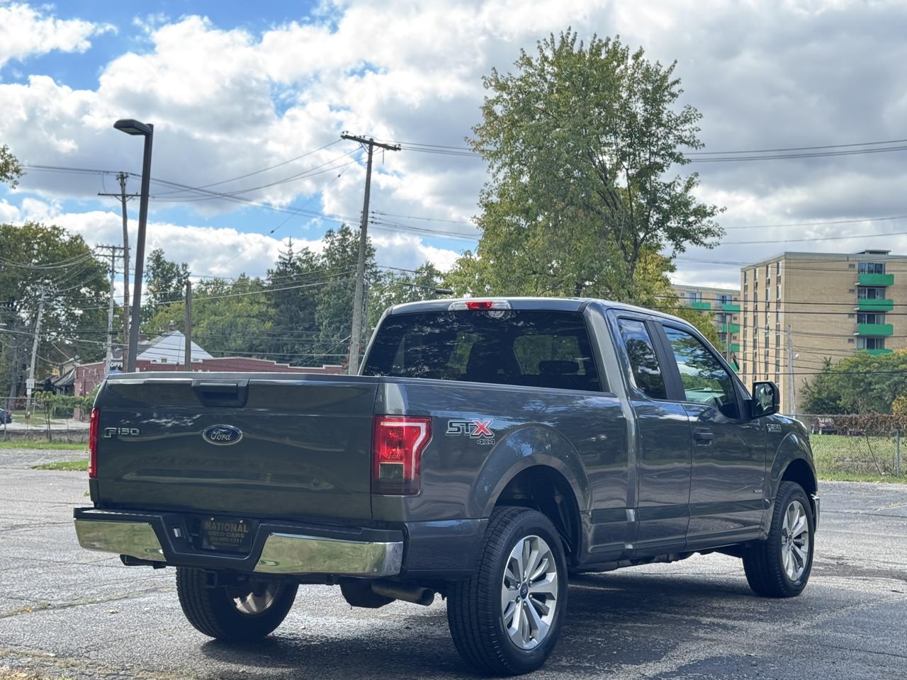 Ford F-150 photo 6