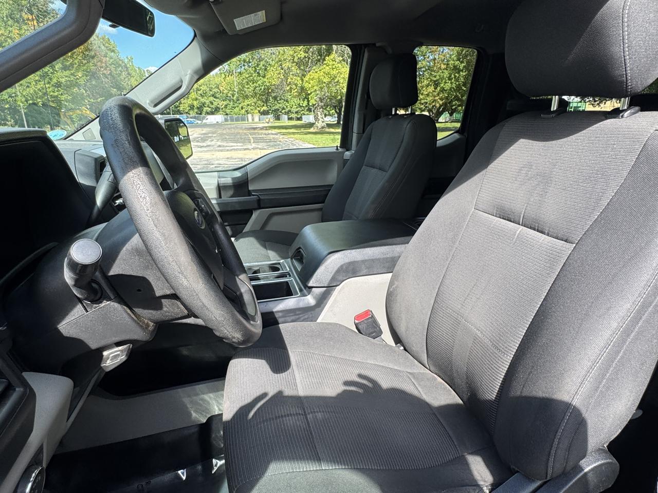 Ford F-150 photo 28