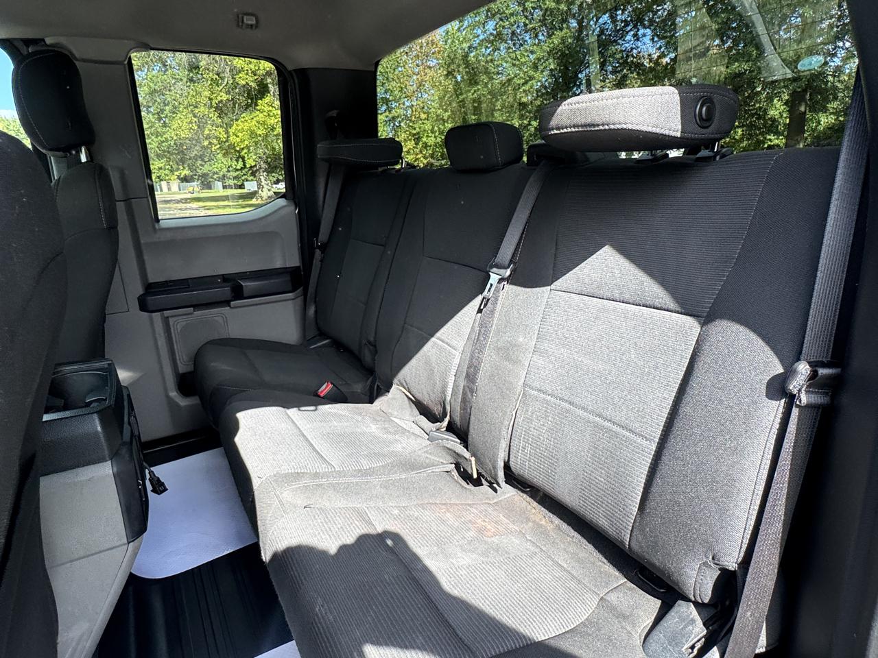 Ford F-150 photo 43