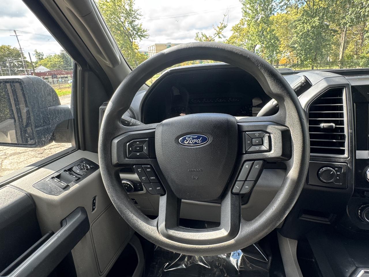 Ford F-150 photo 53