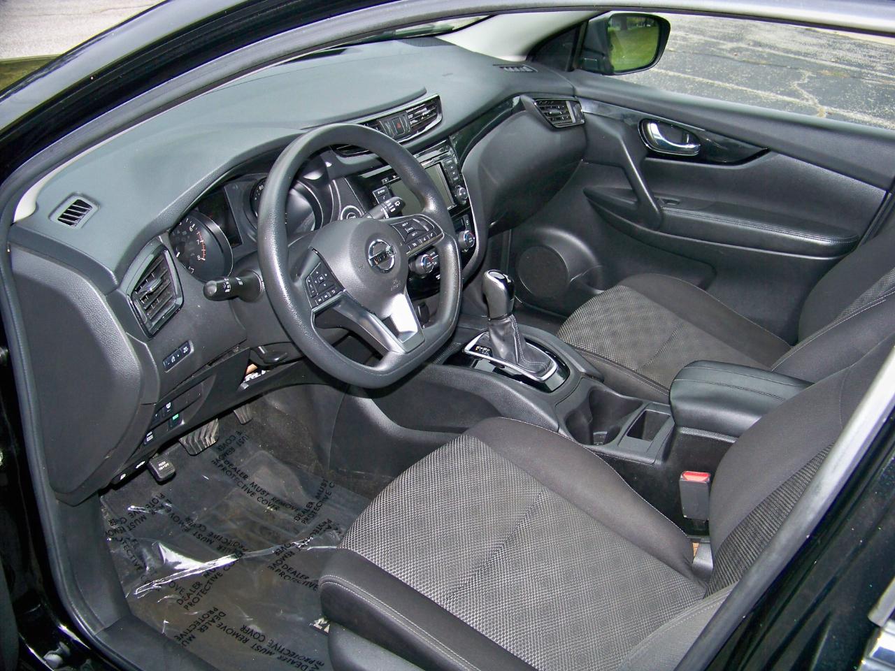 Nissan Rogue Sport SV AWD 2019