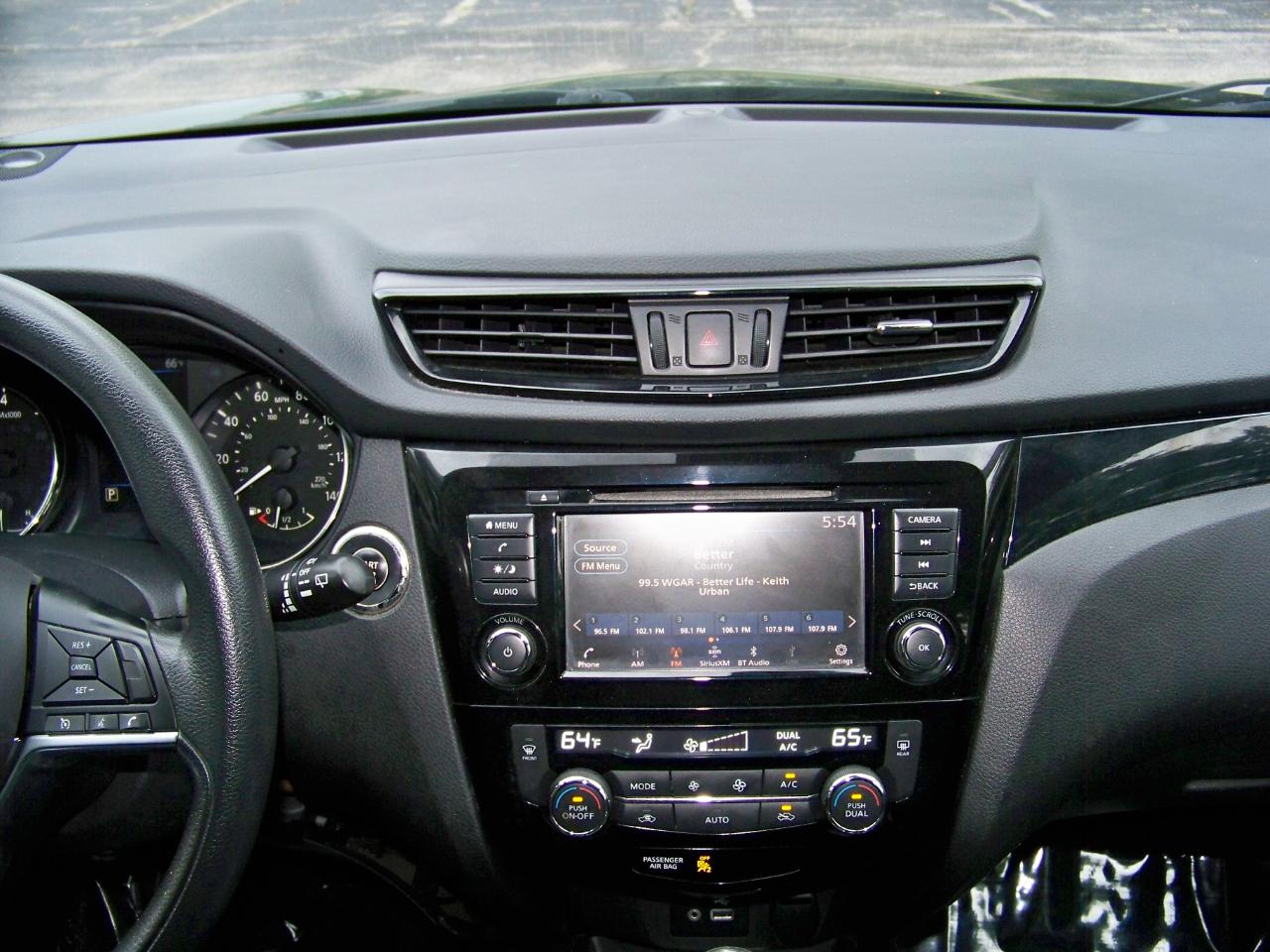 Nissan Rogue Sport SV AWD 2019