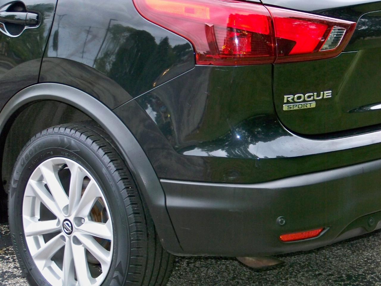 Nissan Rogue Sport SV AWD 2019