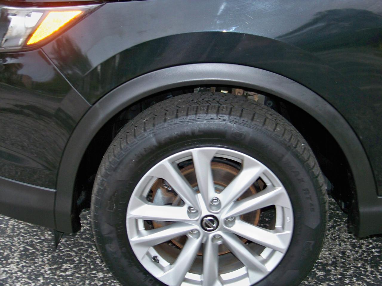 Nissan Rogue Sport SV AWD 2019