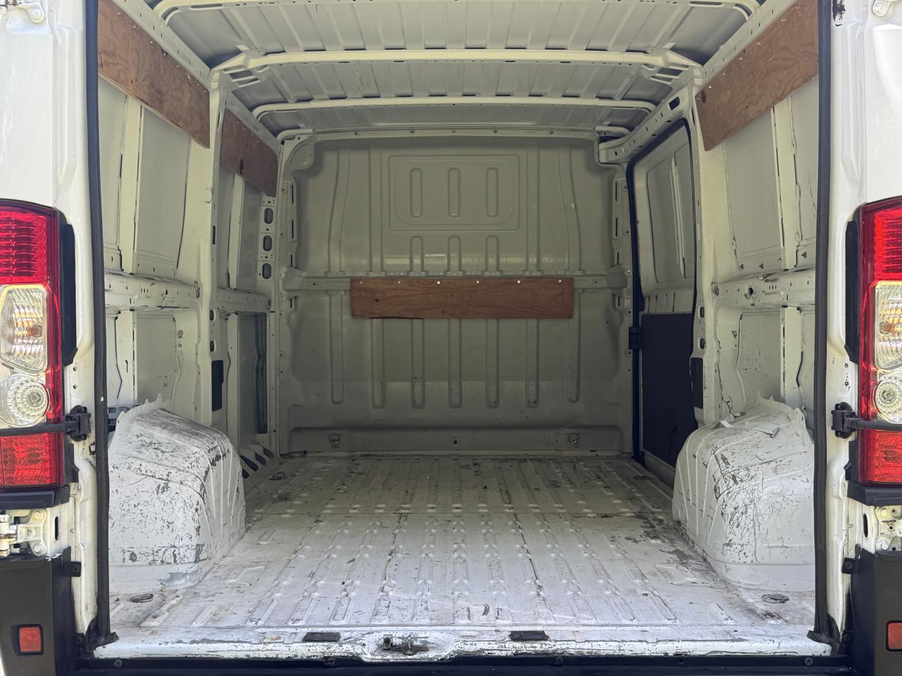 Ram Promaster photo 17