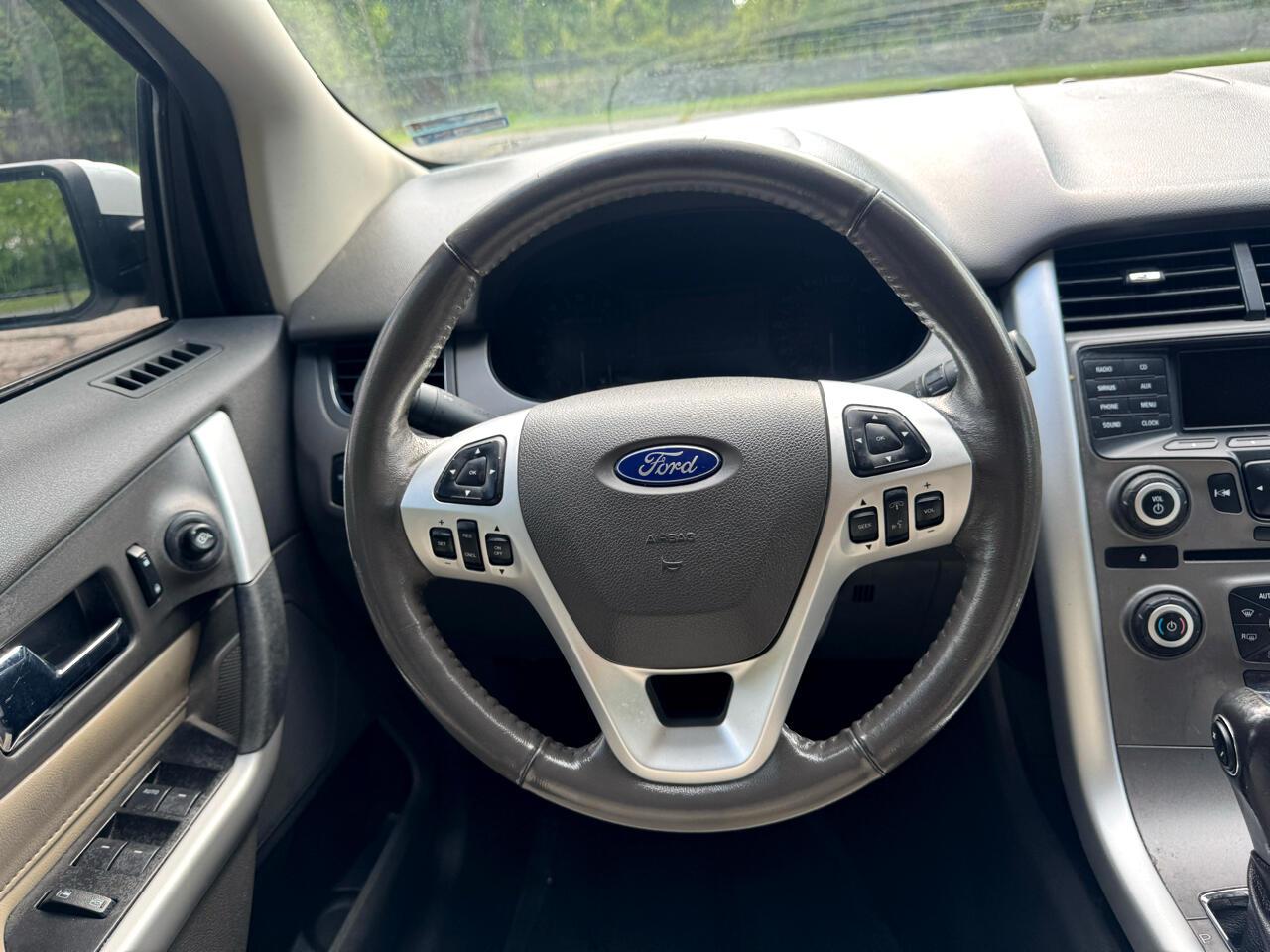 Ford Edge SEL FWD 2013