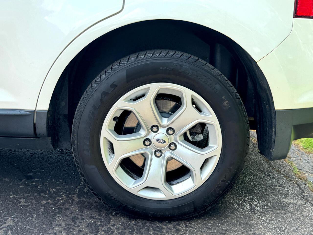 Ford Edge SEL FWD 2013