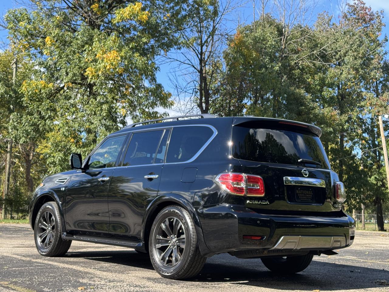 Nissan Armada photo 7