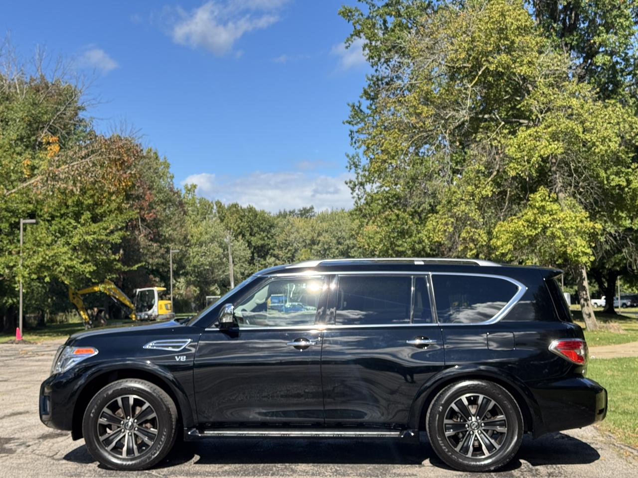 Nissan Armada photo 10