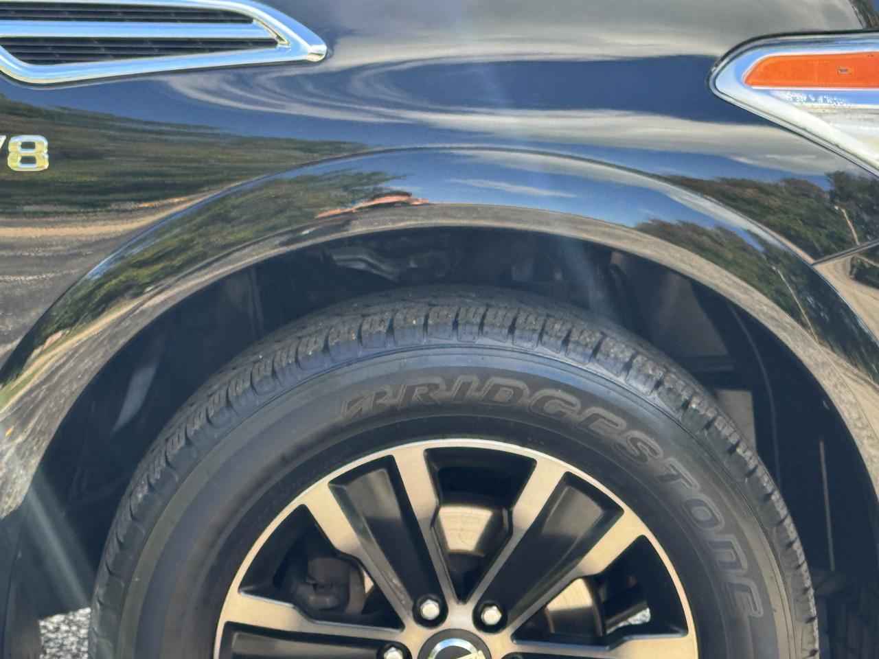 Nissan Armada photo 22