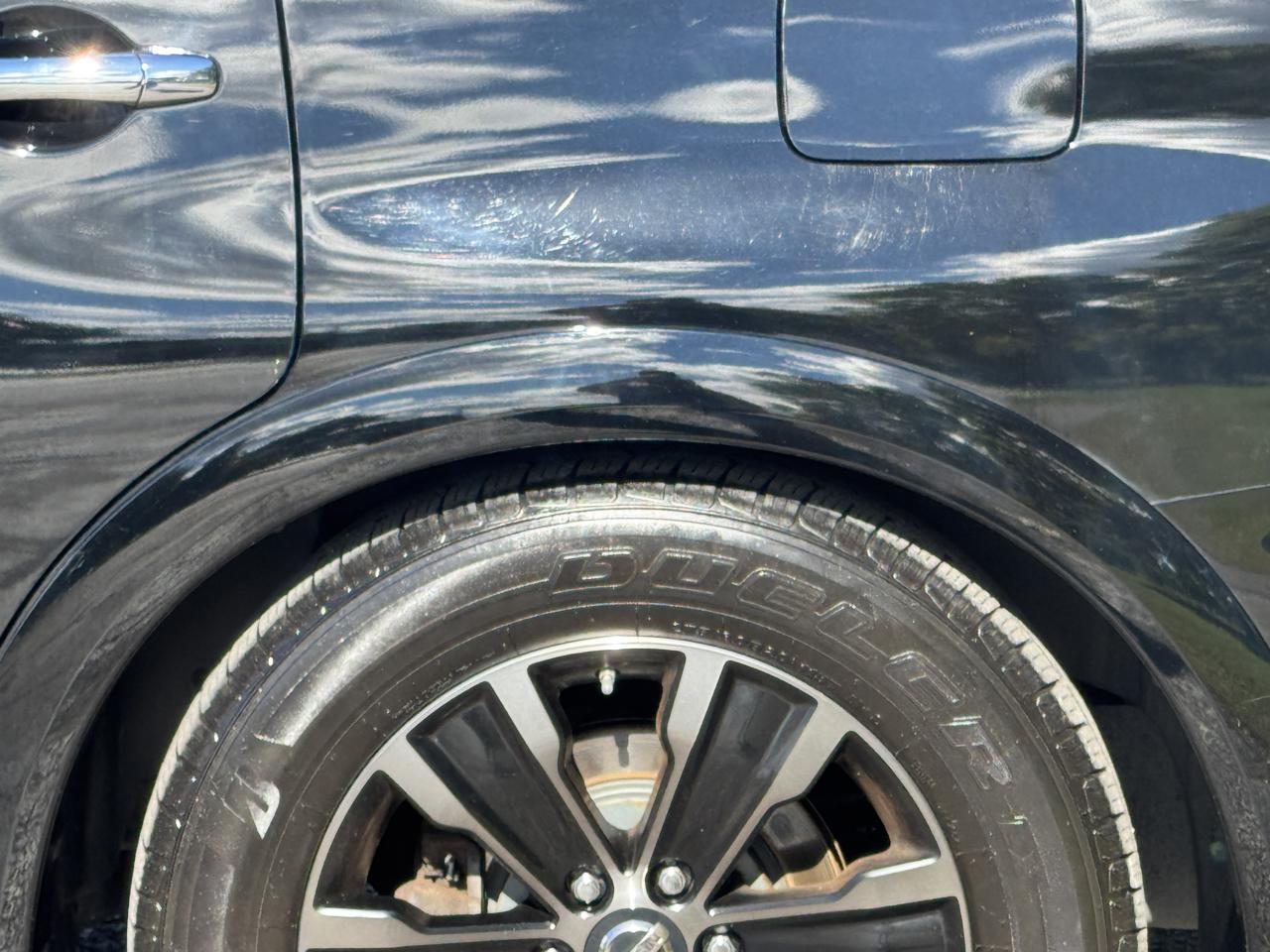 Nissan Armada photo 23