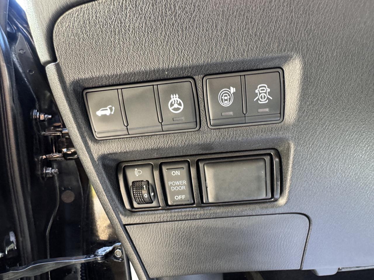 Nissan Armada photo 31