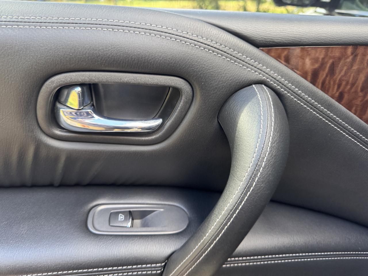 Nissan Armada photo 46