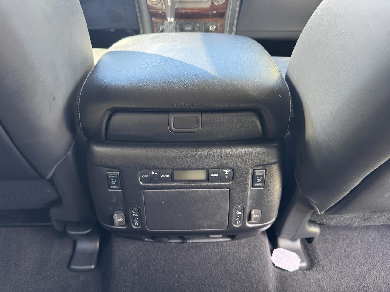Nissan Armada photo 53