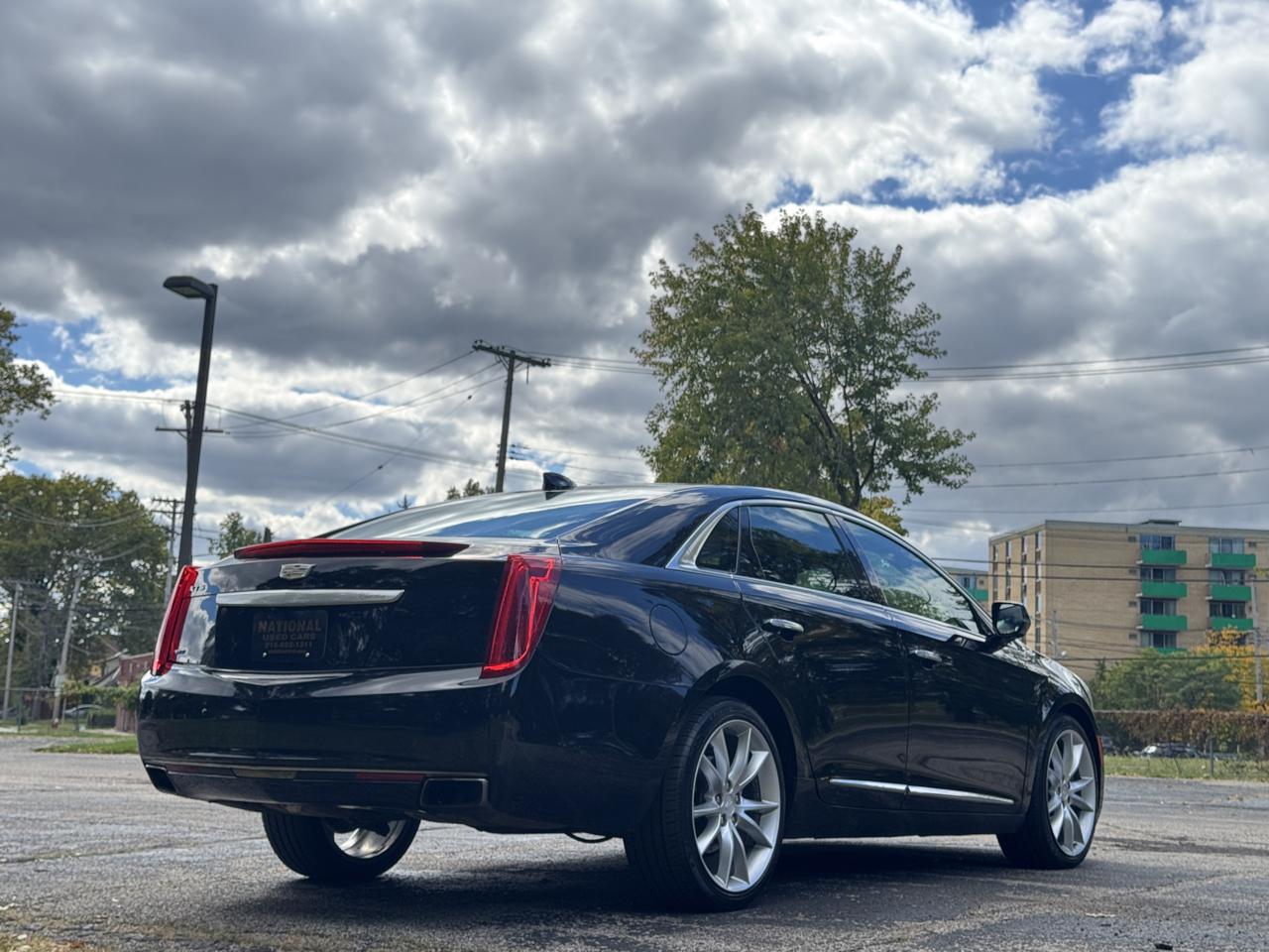 Cadillac XTS photo 8