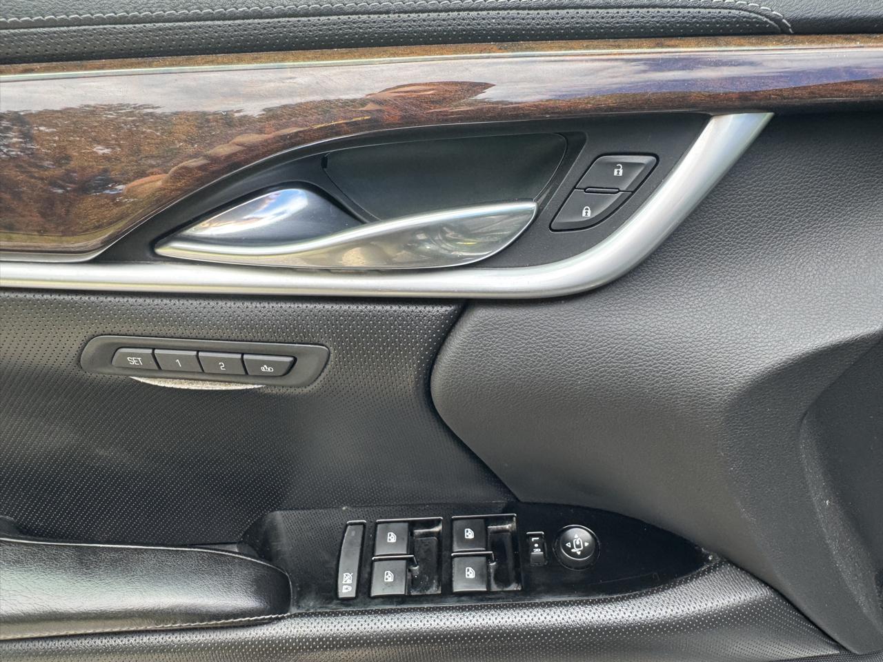 Cadillac XTS photo 24