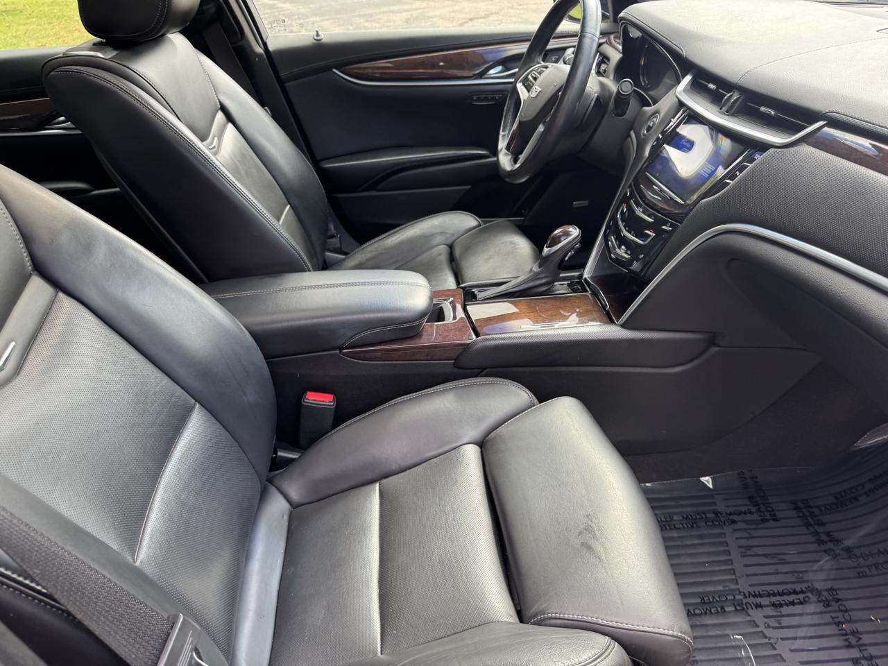 Cadillac XTS photo 28