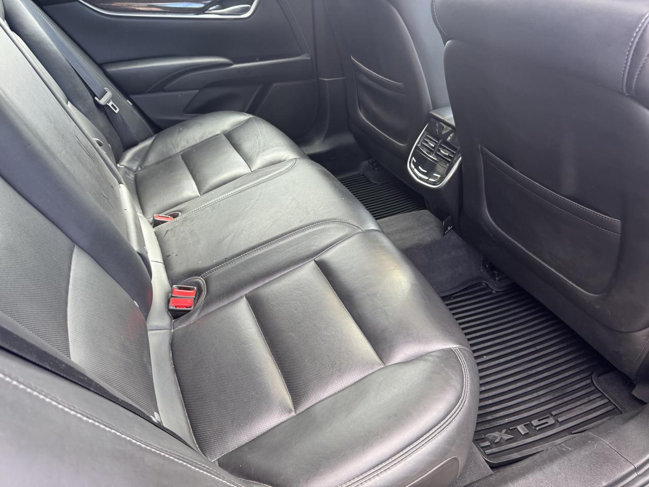 Cadillac XTS photo 34