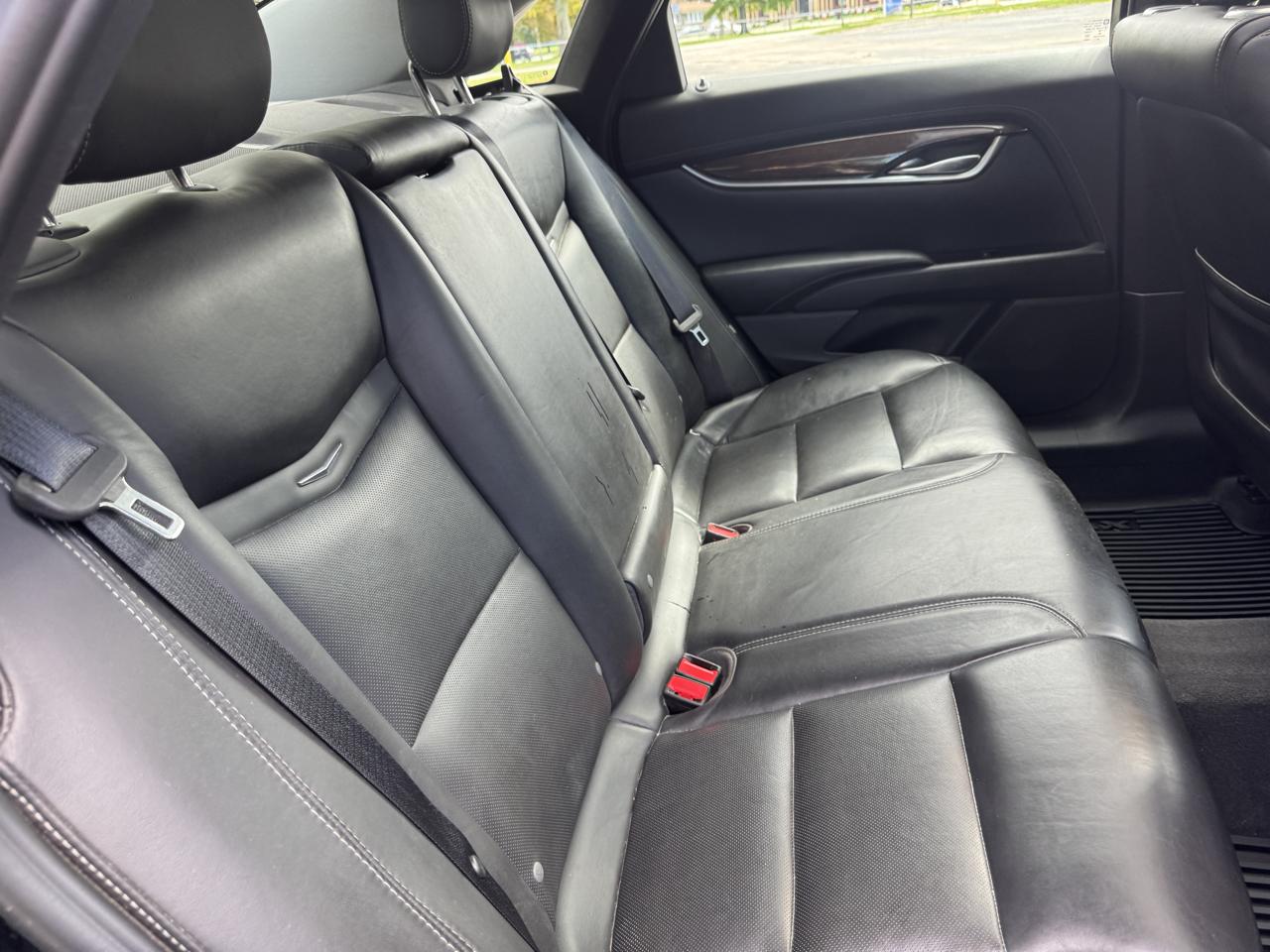 Cadillac XTS photo 36