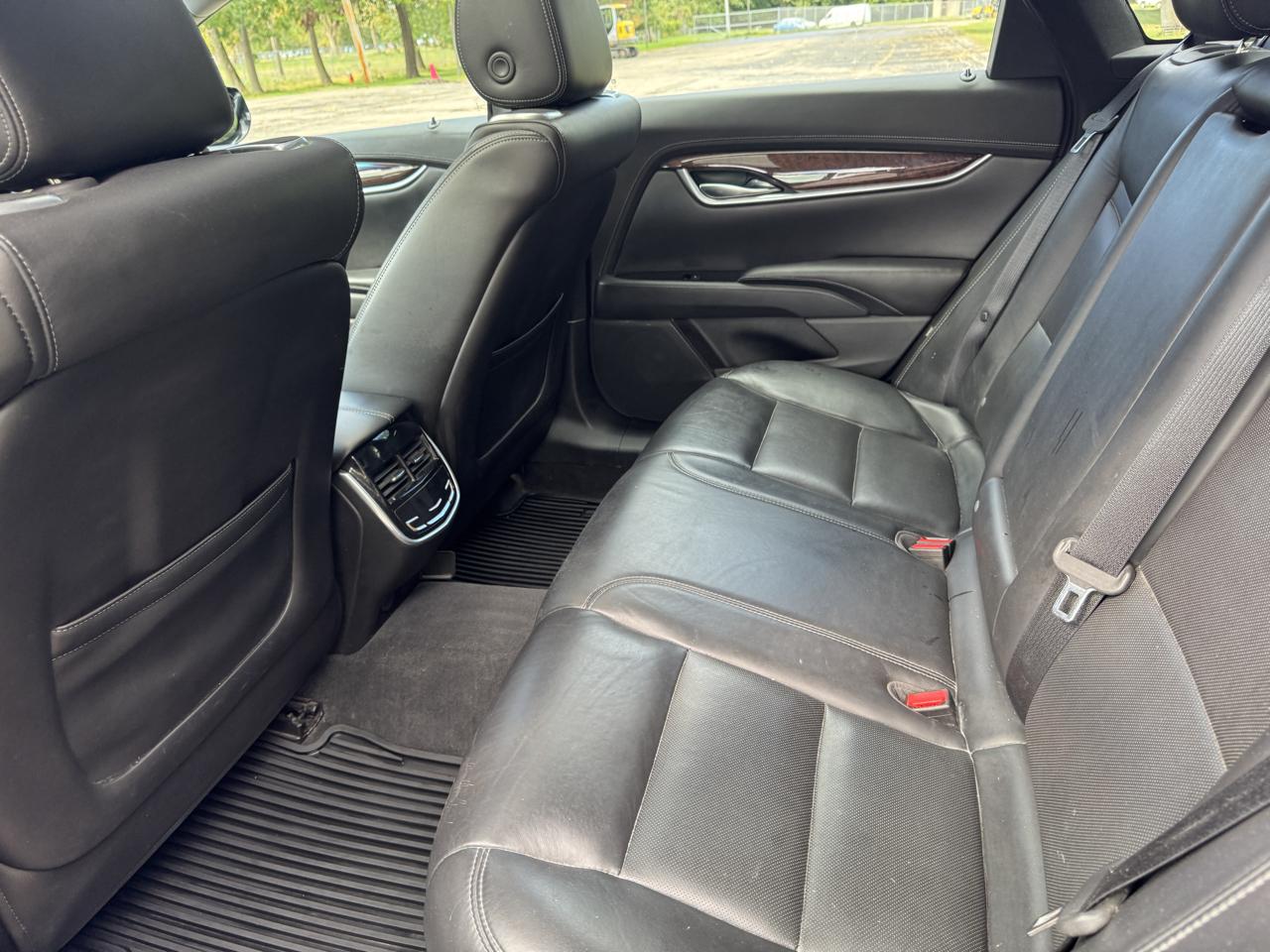 Cadillac XTS photo 39